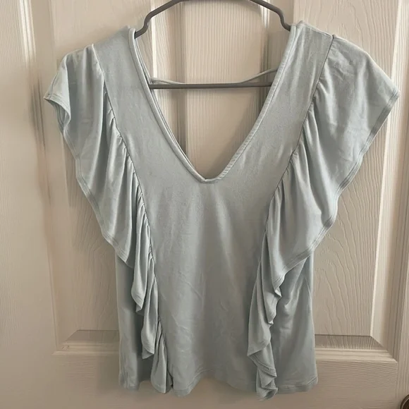 Willow & Clay Light Blue Ruffle Blouse size XS - Picture 4 of 7